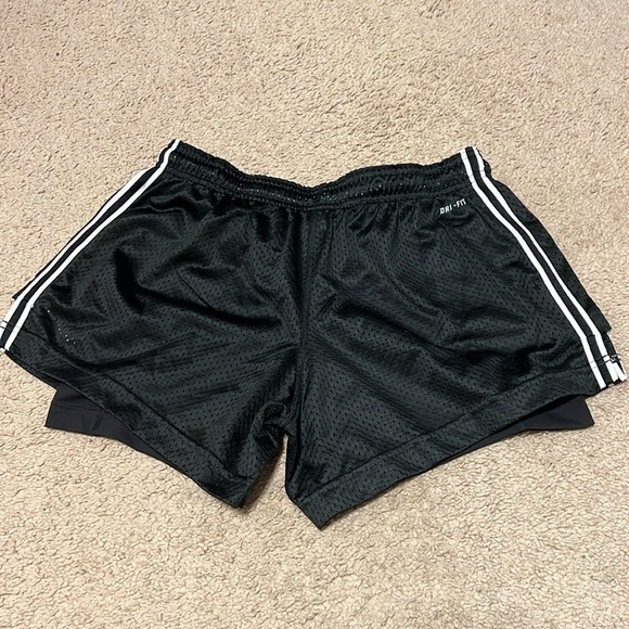 Nike Black Pro Combat Shorts. Size M. - Picture 2 of 8